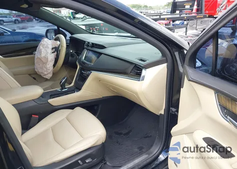 2017 Cadillac Xt5 Standard z USA, uszkodzony, nr VIN 1GYKNARS8HZ204017